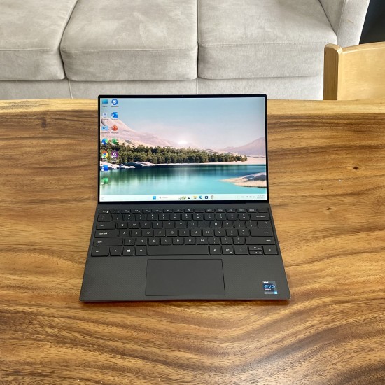 Dell Xps 9310 - i5 1135G7 , 8G , Ssd 256G , 13.3in ips Fhd cảm ứng